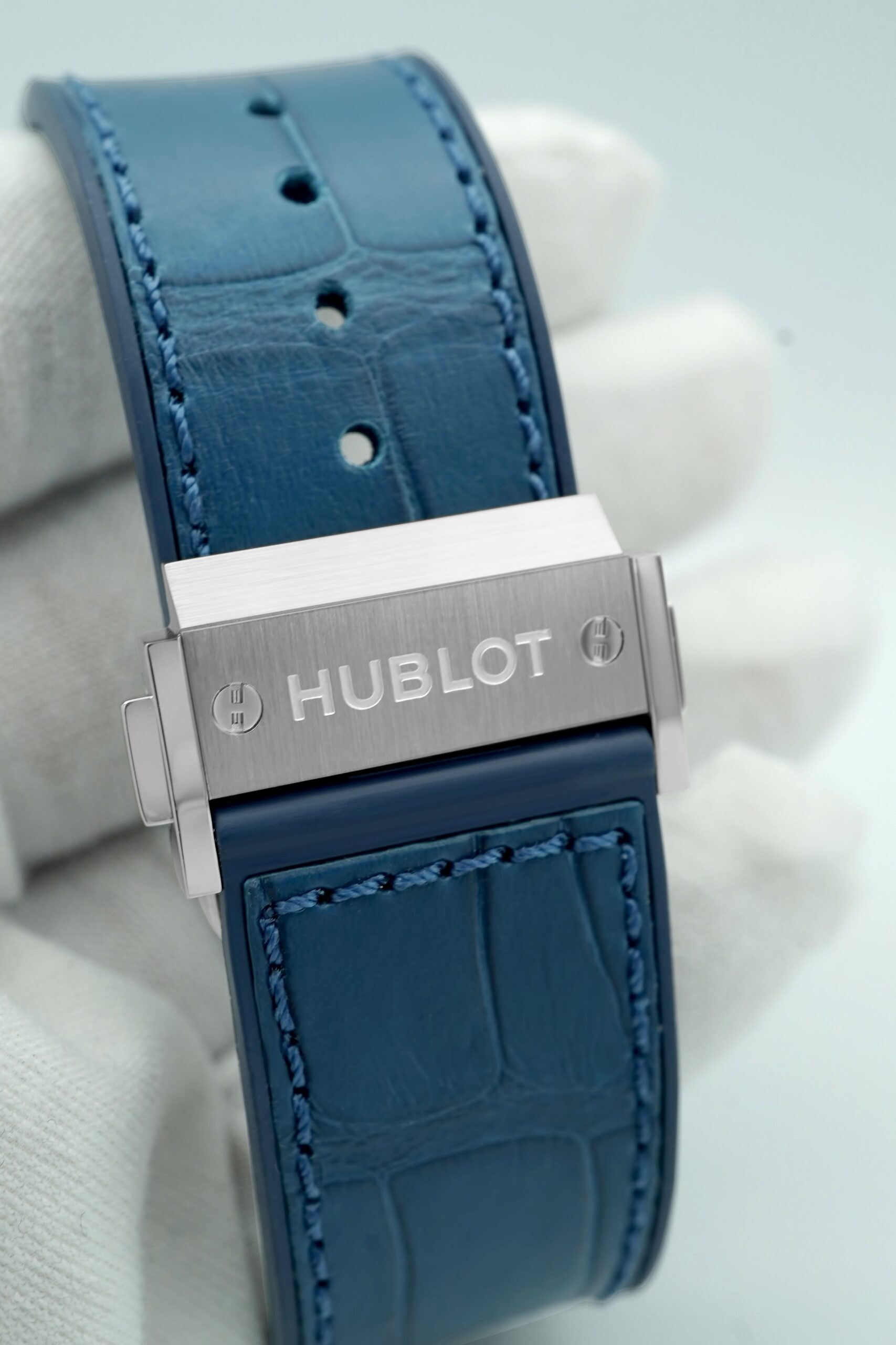 Hublot Classic Fusion Titanium Blue 45 mm - Imagem 5